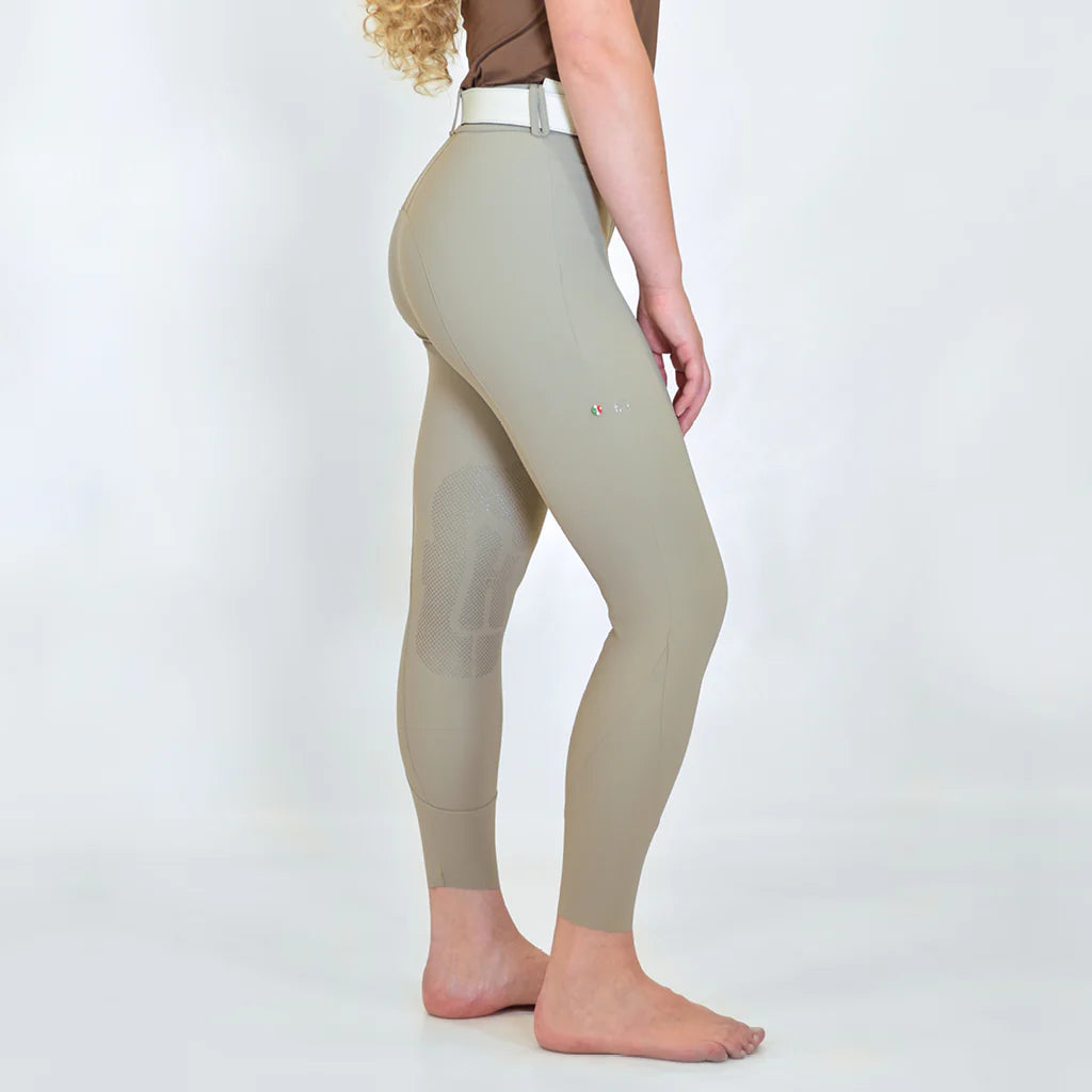 FH Rita Breech