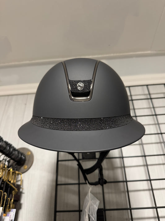 Miss Shield 2.0 - Crystal Fabric Blazon & Band - Matte Blk
