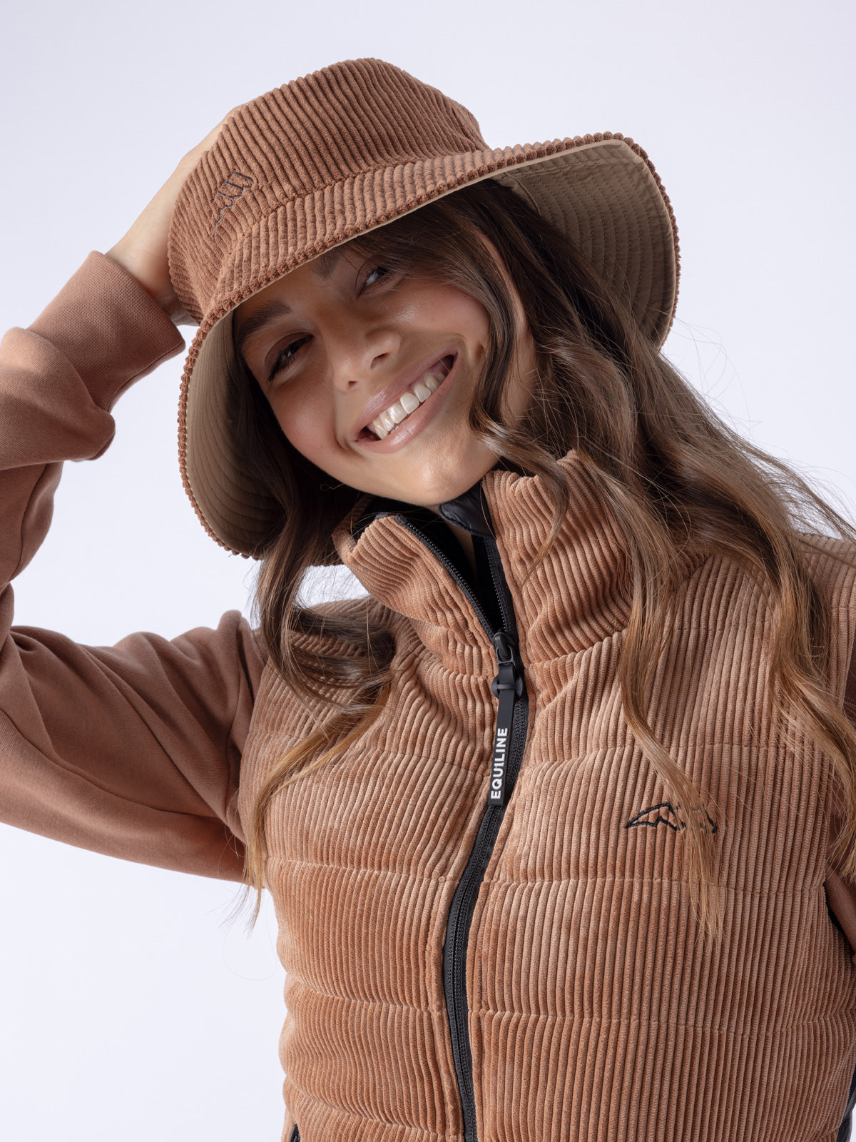 Equiline EqRev Reversible Corduroy and Nylon Hat